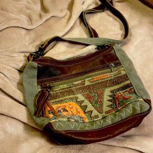 Myra Bag medium sized purse